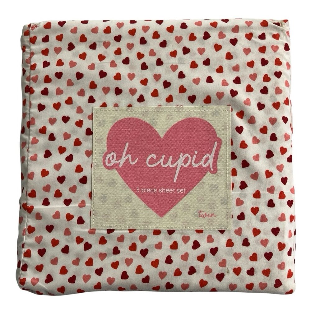 Oh Cupid Twin Sheet Set White With All Over‎ Pink Red Heart Print Valentine Love
